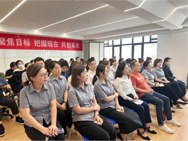 展翼通信設(shè)備服務(wù),手機批發(fā),湖南手機零售,常德電話繳費,常德上戶業(yè)務(wù) 展翼通信設(shè)備服務(wù),手機批發(fā),湖南手機零售,常德電話繳費,常德上戶業(yè)務(wù)